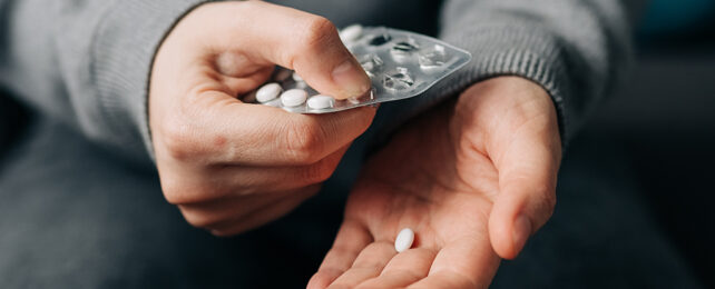 A Shocking Number Still Don't Know The Risk of Taking Aspirin Each Day