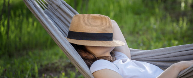 Afternoon Naps Boost Your Problem-Solving, Study Finds